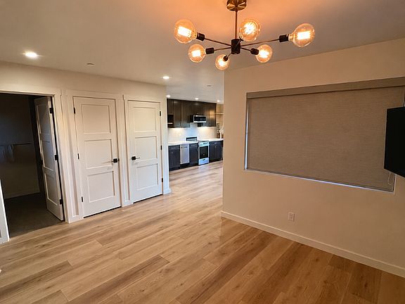2nd image of 726 Idaho Ave #246