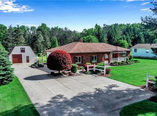 71 Boll Dr, Elma, NY 14059