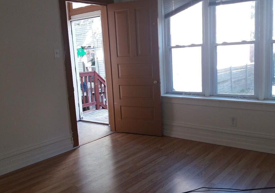 1st image of 918 N Richmond St #1