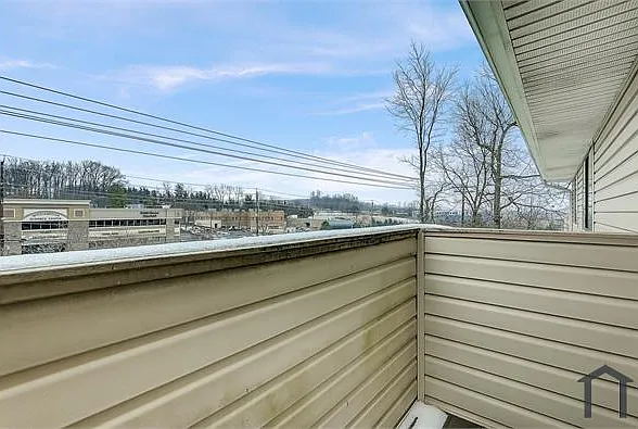 12415 Hickory Tree Way #L — Photo 21
