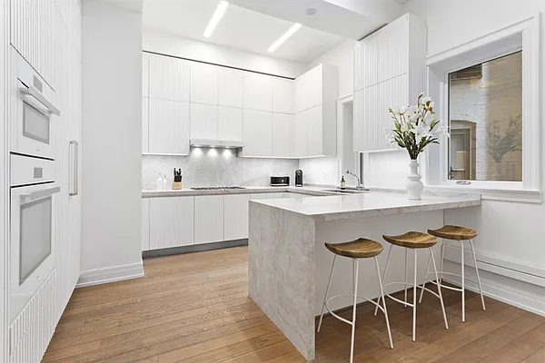 Rented by Corcoran | media 11