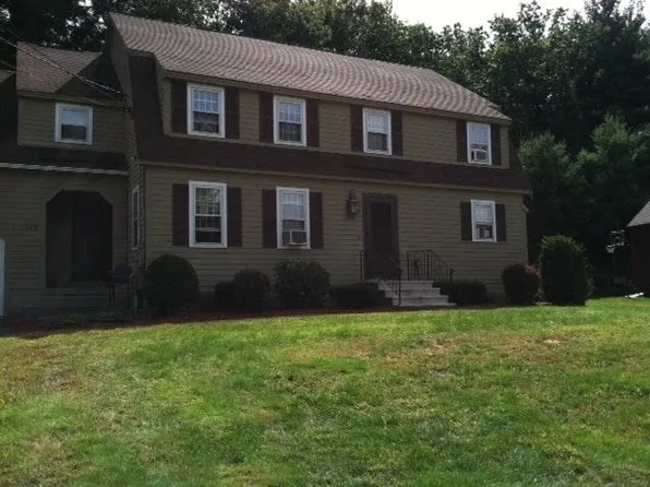 18 Dexter St #B, Derry, NH 03038
