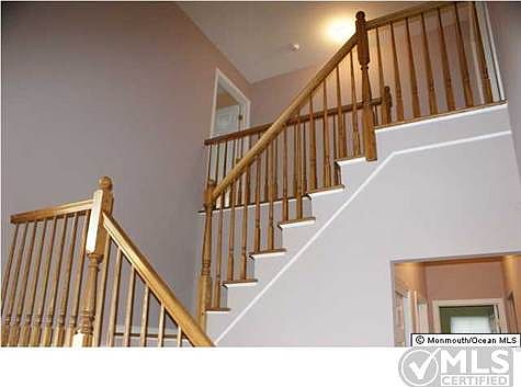 3rd image of 46 Monmouth Ave #1/2