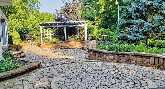 5th image of 1115 Donegal Ct