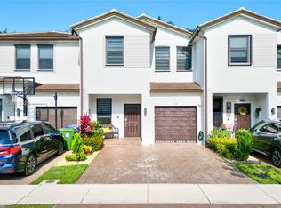 184 SW 185th Way #184, Hollywood, FL 33029