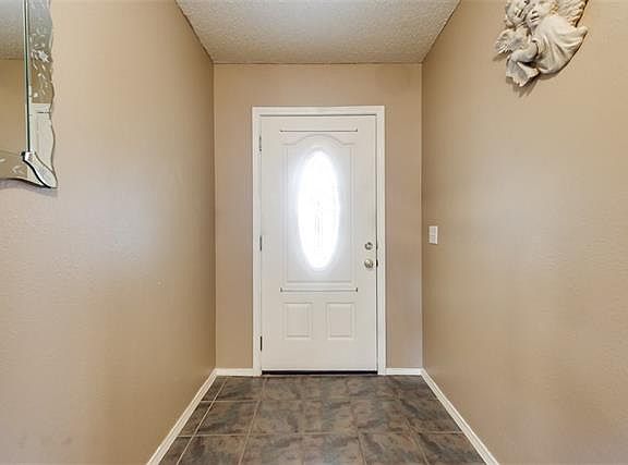 2nd image of 3320 Bent Creek Dr