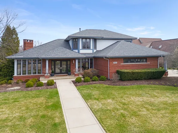 0N123 Alexander Dr, Geneva, IL 60134