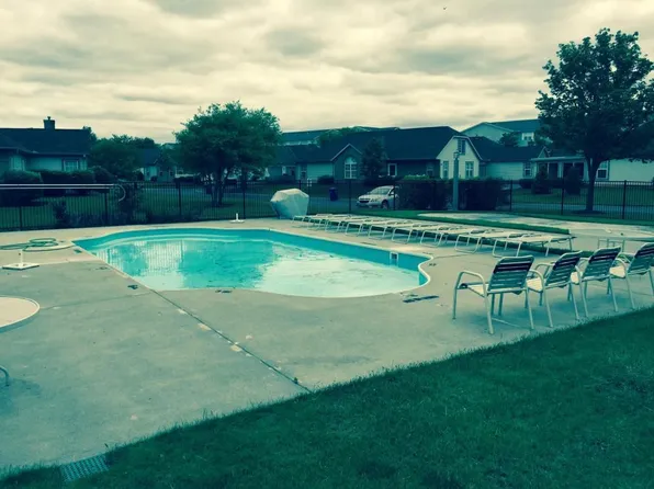 7 Broad Pointe Pl, Columbus, OH 43213