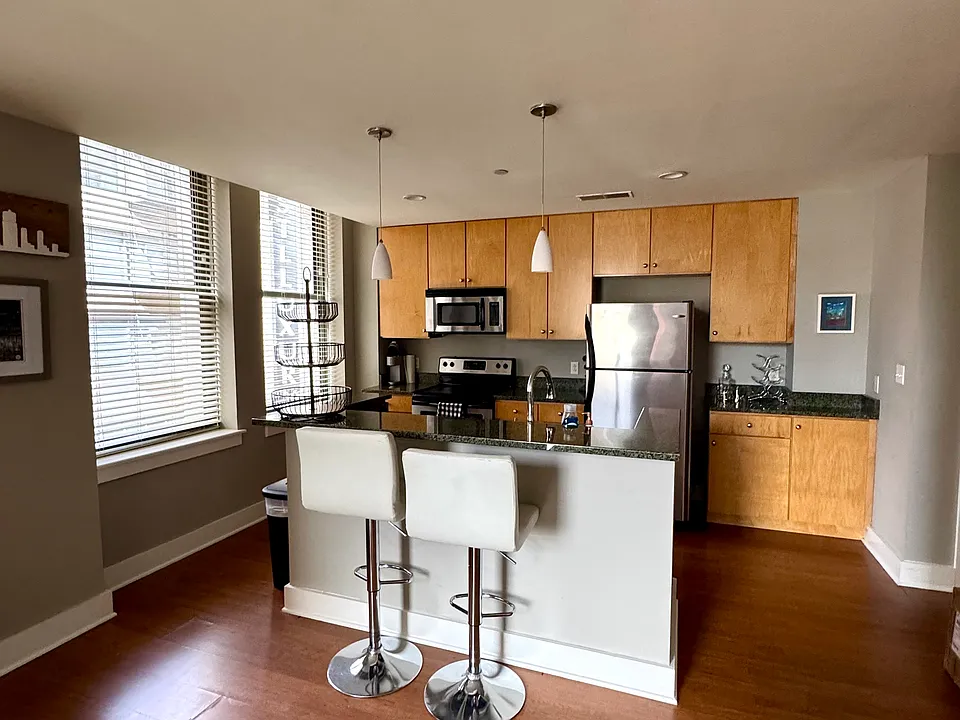 314 N Broadway Ave #504