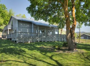 790 Twisp Winthrop Eastside Rd, Winthrop, WA 98862