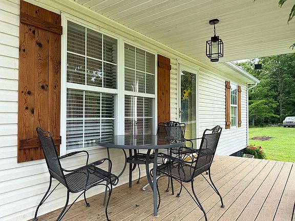 4th image of 3430 Manley Hollow Rd