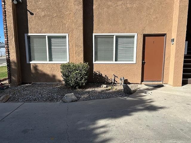 1st image of 432 N Buena Vista St APT 1
