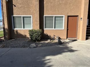 432 N Buena Vista St APT 1, Hemet, CA 92543