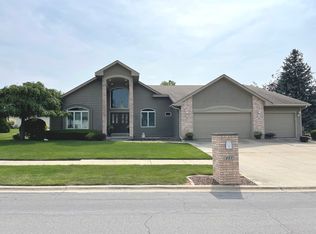 587 Turnberry Dr, Bourbonnais, IL 60914