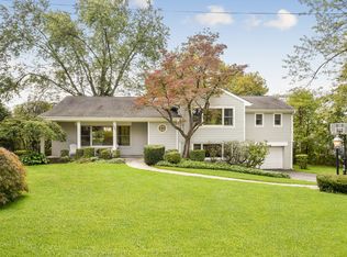 382 Heathcote Rd, Scarsdale, NY 10583