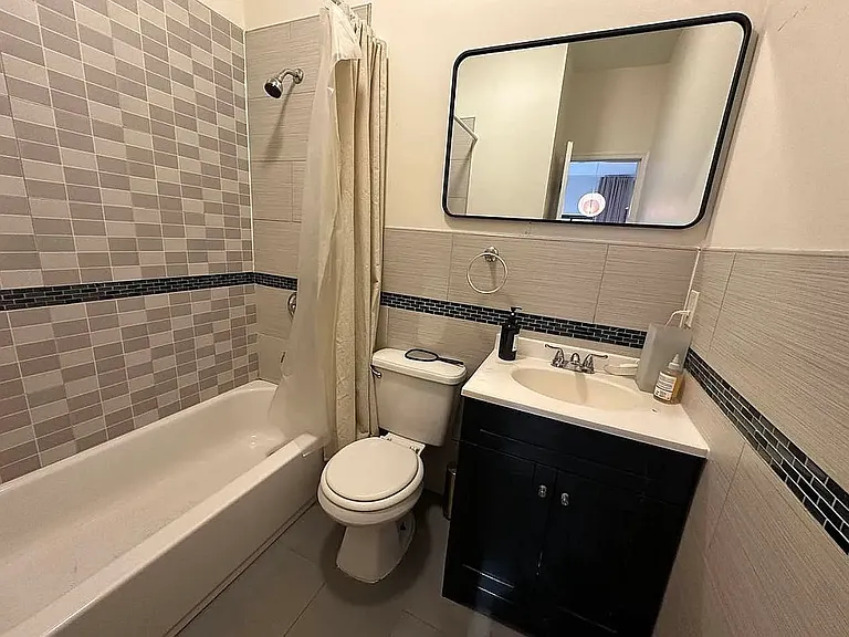 66 Buffalo Ave #2 — Photo 11