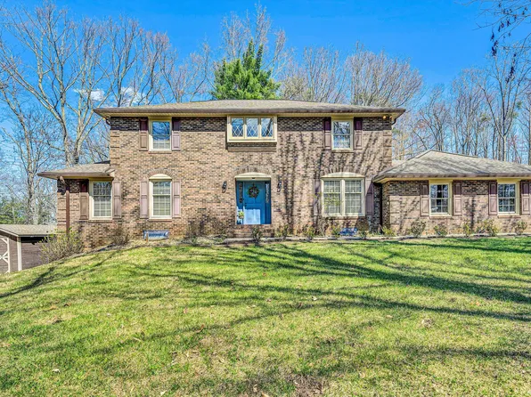 70 Belmont Dr, Rocky Mount, VA 24151
