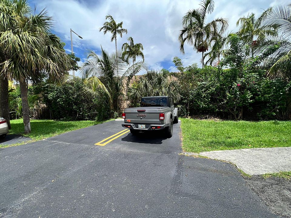 1st image of 10865 NW 7th St APT 12