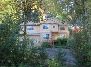 13670 SE Snowfire Dr, Happy Valley, OR 97086
