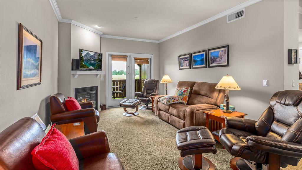 6205 Davos Ln APT K, Whitefish, MT - View 4