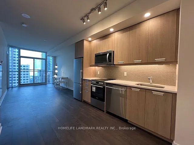 Building Photo - 99 John St #2102