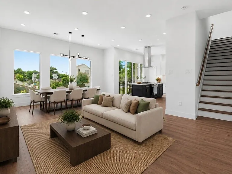 5512 Hardy St — Photo 3