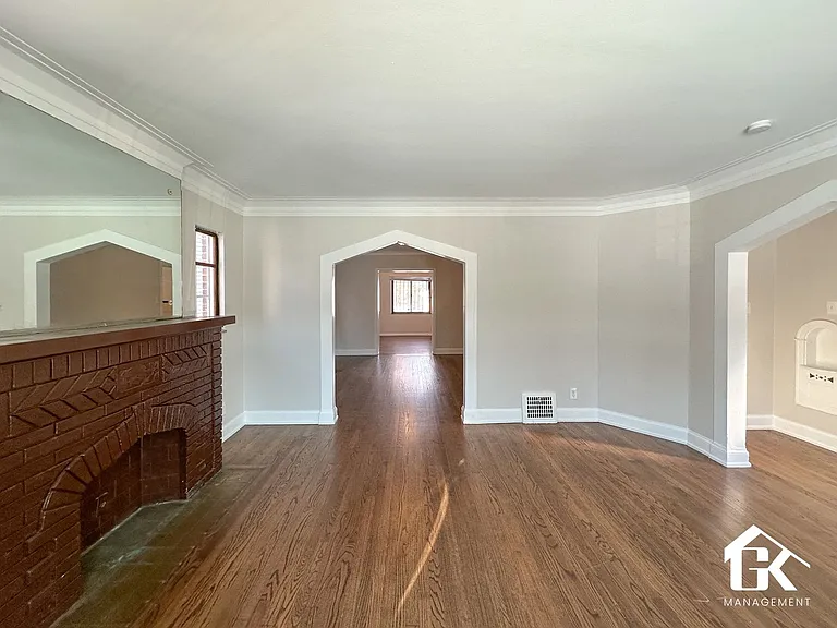 16182 Greenlawn St — Photo 5