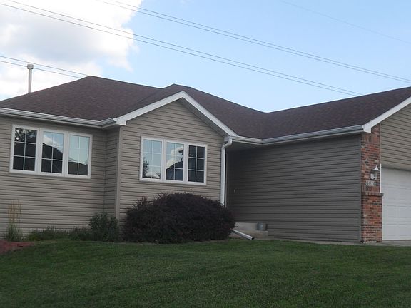 2nd image of 6010 S 81st St