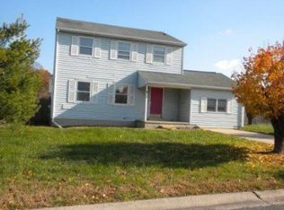 612 Green Spring Dr, Bear, DE 19701