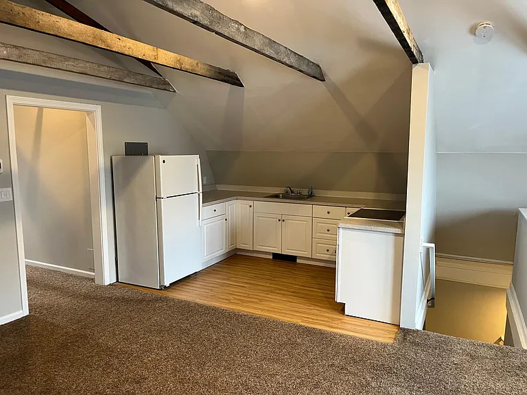 227 Roselle St #3 — Photo 2