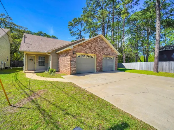 1036 Blue Ridge Dr, Fort Walton Beach, FL 32547