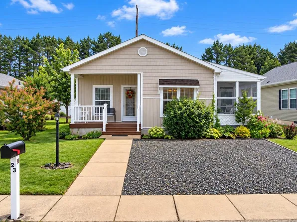 23 Redwood Ln, Mays Landing, NJ 08330