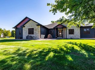 W7669 Fieldstone Ct, Holmen, WI 54636
