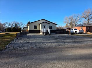 222 6th Ave NE, Choteau, MT 59422