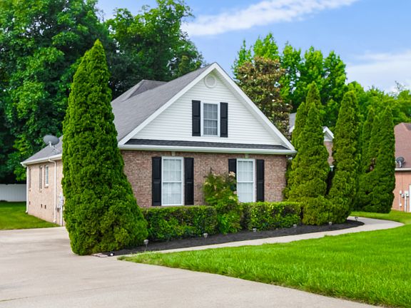5th image of 3198 Quincy Ln