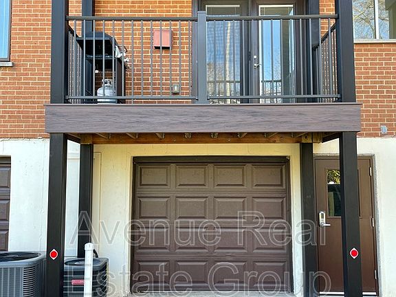 5th image of 7915 Camelot Ln APT 2