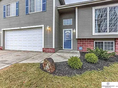 3 bed, 1672 sqft, $2,295 — Photo 2