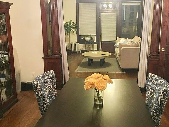 3rd image of 2823 N Mildred Ave APT 1