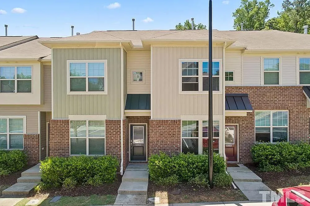 Building Photo - 68 Intuition Cir