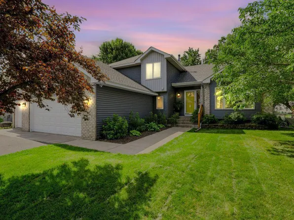 880 140th Ln NW, Andover, MN 55304