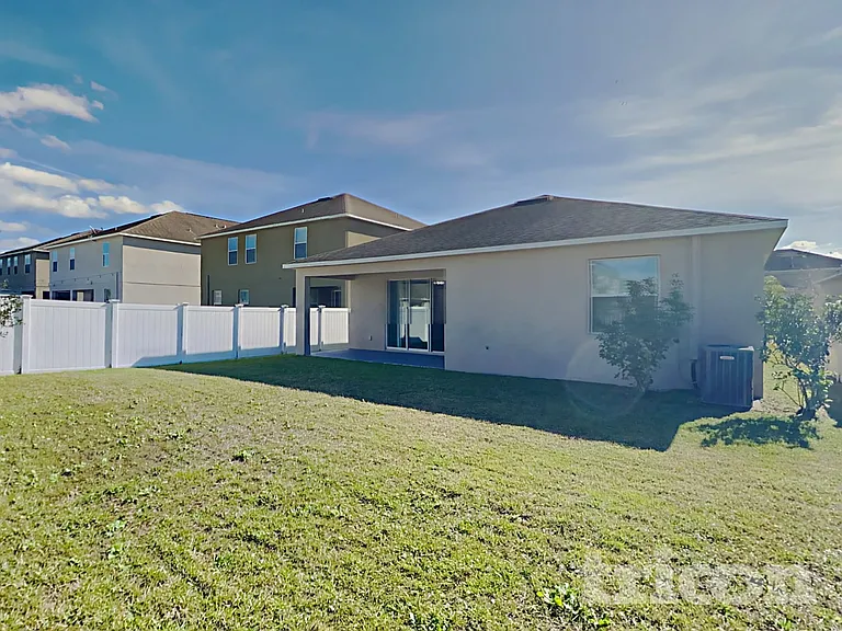 1821 Penrith Loop — Photo 14