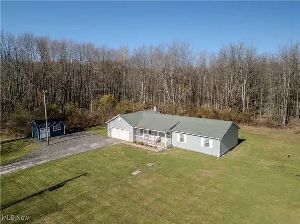 5279 Boughner Rd, Rock Creek, OH 44084