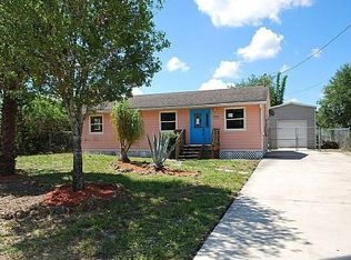2905 6th St W, Lehigh Acres, FL 33971