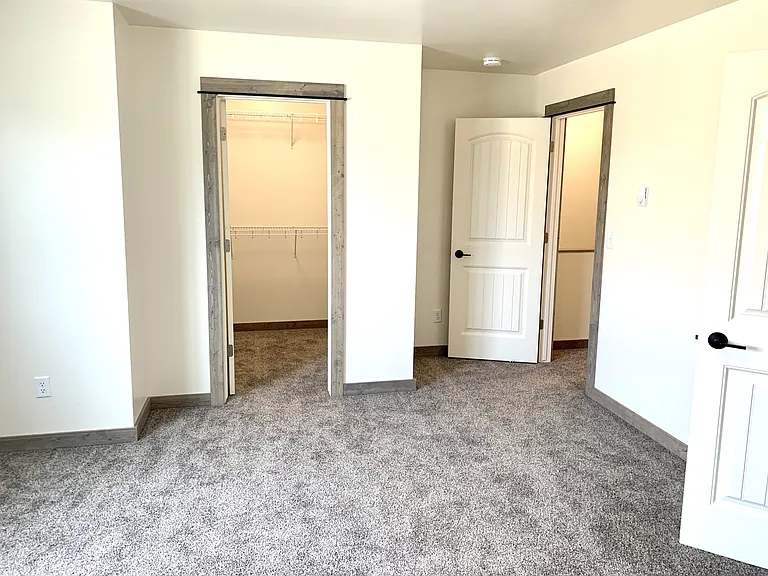 3375 Blackbird Way #1 — Photo 12