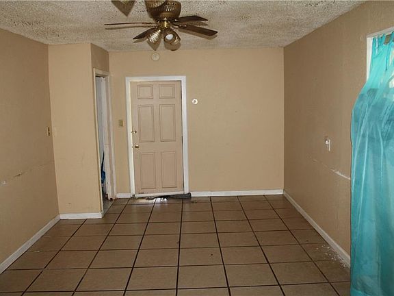 5th image of 3420 Mansfield Ave