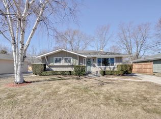 4838 Wedgewood Dr, Racine, WI 53402