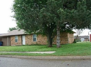 254 Hickory Stick Ln, Harrah, OK 73045