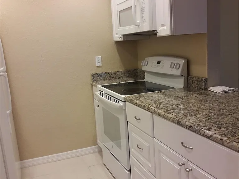 3282 S Semoran Blvd #24 — Photo 11