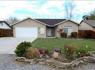 5037 E Zeering Rd, Denair, CA 95316