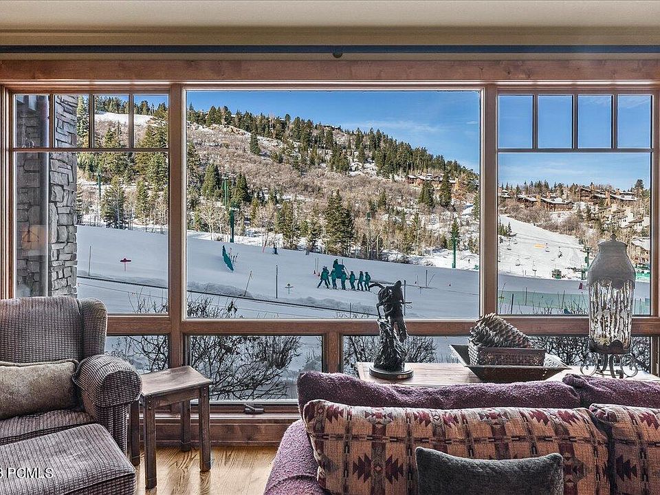 1st image of 2280 Deer Valley Dr #322